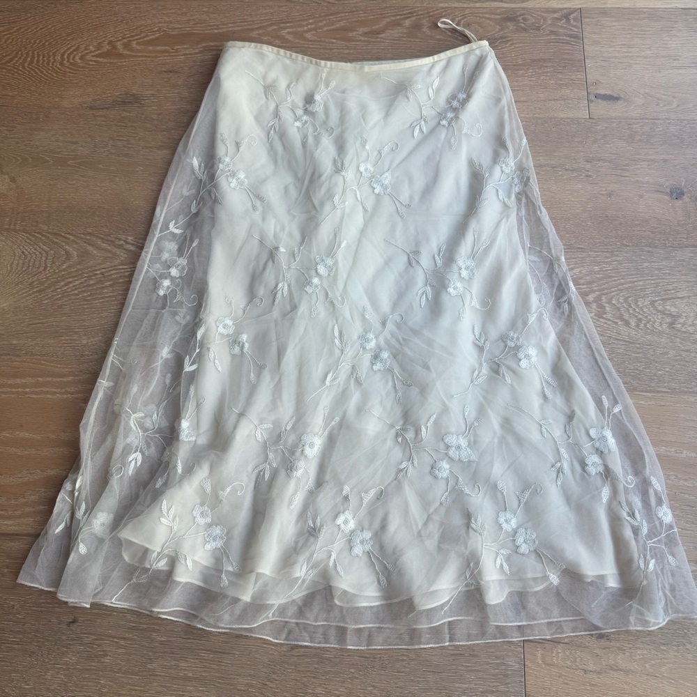 Women's Ivory Beaded Mesh A-Line Skirt